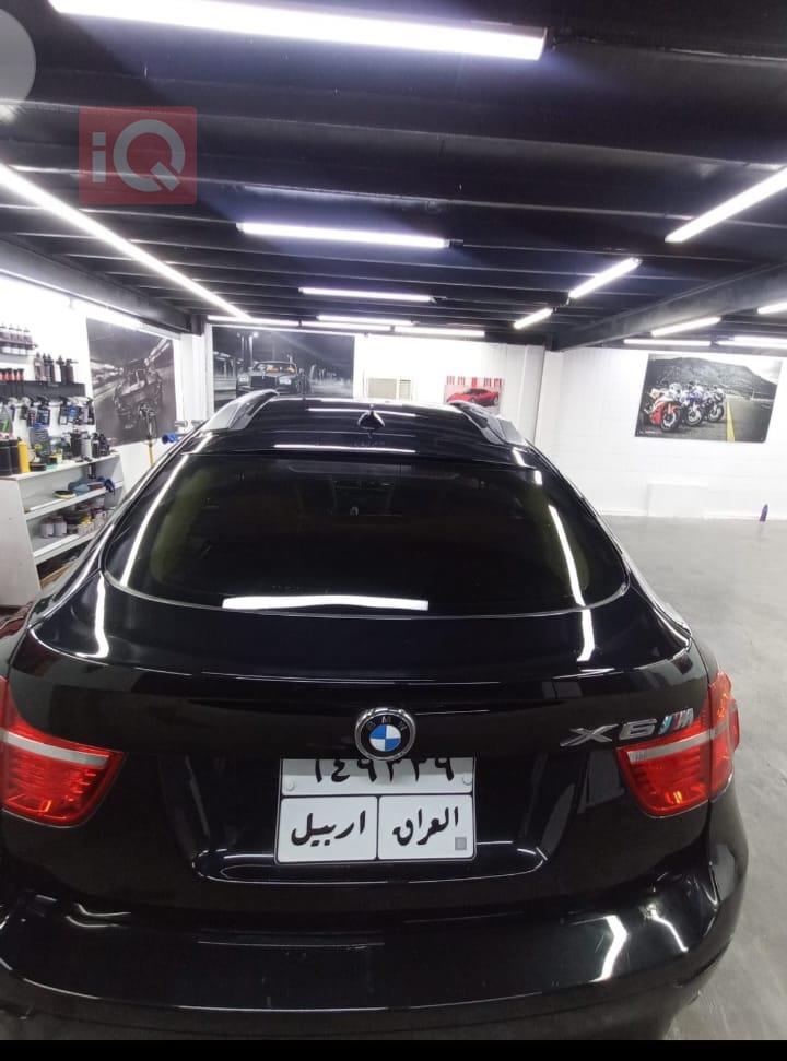 بی ئێم دەبڵیو X6